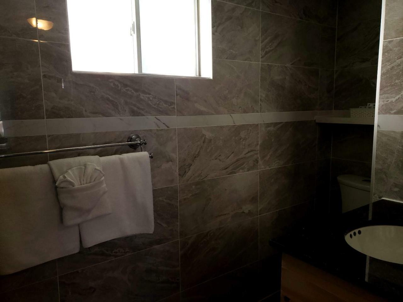 Blue Moon Motel Ниагара-Фолс Экстерьер фото