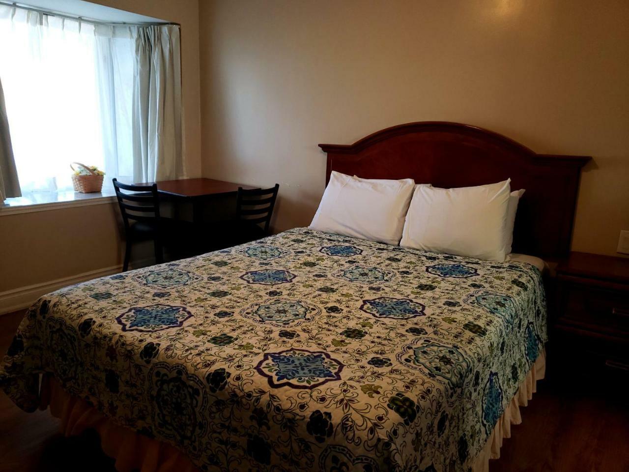 Blue Moon Motel Ниагара-Фолс Экстерьер фото
